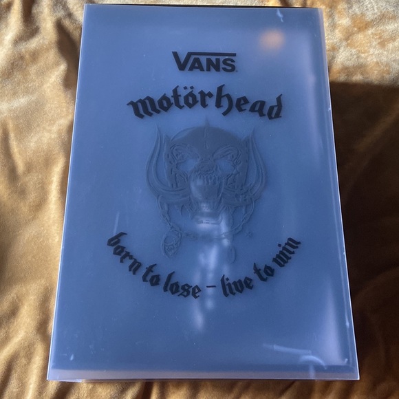 Motörhead vans! - Picture 8 of 11